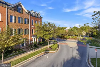 658 Raven Avenue, Gaithersburg, MD 20877 - Photo 2