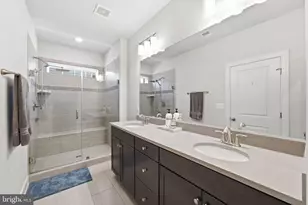 23 Armstrong Pl, Gaithersburg, MD 20878 - Photo 36