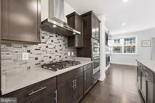 23 Armstrong Pl, Gaithersburg, MD 20878 - Photo 20