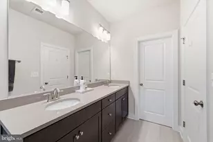 23 Armstrong Pl, Gaithersburg, MD 20878 - Photo 38