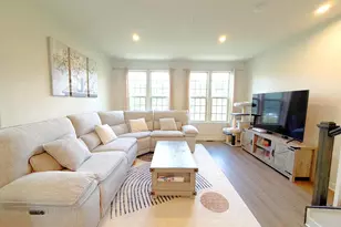 19536 Montgomery Village Ave, Montgomery Village, MD 20886 - Photo 4