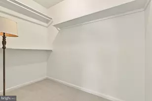 5700 Brewer House Cir, Rockville, MD 20852 - Photo 22