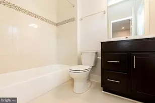 304 S Stonestreet Ave, Rockville, MD 20850 - Photo 32