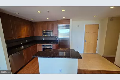 6820 Wisconsin Avenue #7007, Bethesda, MD 20815 - Photo 4