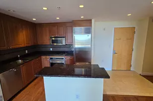 6820 Wisconsin Ave, Bethesda, MD 20815 - Photo 4