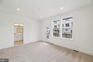 518 Parkview Ave, Gaithersburg, MD 20878 - Photo 48