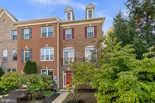 23308 Brewers Tavern Way, Clarksburg, MD 20871 - Photo 2