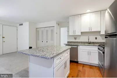 170 Talbott Street #202, Rockville, MD 20852 - Photo 6