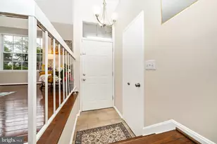 52 Cherry Bend Ct, Germantown, MD 20874 - Photo 4