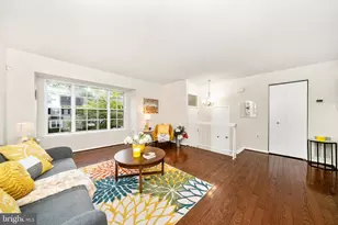 52 Cherry Bend Ct, Germantown, MD 20874 - Photo 6