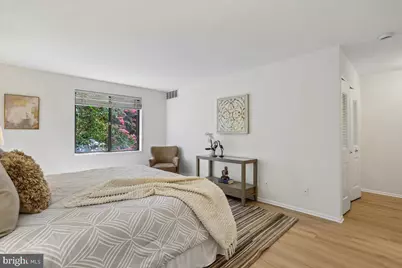 7425 Democracy Boulevard #114, Bethesda, MD 20817 - Photo 26