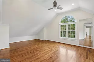 11612 Lake Potomac Dr, Potomac, MD 20854 - Photo 32