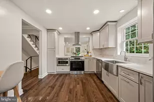 10923 Wickshire Way, Rockville, MD 20852 - Photo 4