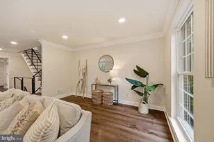 10923 Wickshire Way, Rockville, MD 20852 - Photo 16
