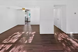 9208 Weathervane Pl, Montgomery Village, MD 20886 - Photo 14