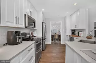 5908 Maplewood Park Pl, Bethesda, MD 20814 - Photo 24