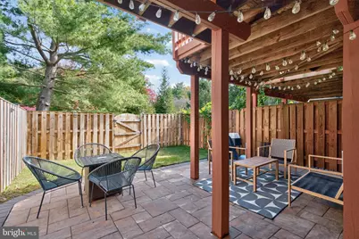 13813 Lambertina Place, Rockville, MD 20850 - Photo 32