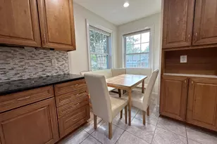 9203 Cedarcrest Dr, Bethesda, MD 20814 - Photo 8