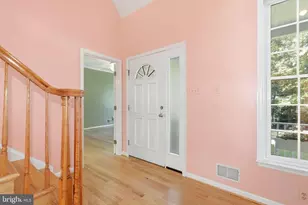 17427 Astoria Ln, Silver Spring, MD 20905 - Photo 6