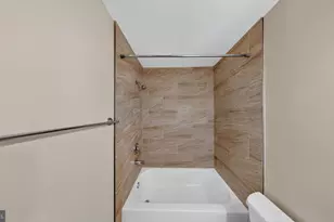 11902 Crimson Ln, Silver Spring, MD 20904 - Photo 18