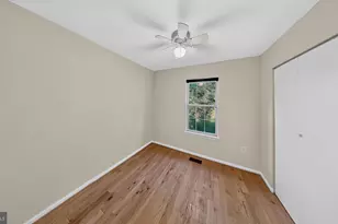 11902 Crimson Ln, Silver Spring, MD 20904 - Photo 20