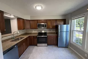 7 Liberty Heights Ct, Germantown, MD 20874 - Photo 4
