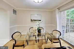 7344 Greentree Rd, Bethesda, MD 20817 - Photo 8