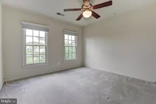 311 Oak Knoll Terrace, Rockville, MD 20850 - Photo 28