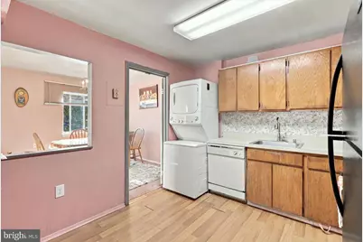 18816 Walkers Choice Road #18816, Montgomery Village, MD 20886 - Photo 10