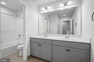 12715 Vuillard St, Silver Spring, MD 20906 - Photo 16