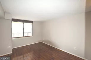 10101 Grosvenor Pl, Rockville, MD 20852 - Photo 12