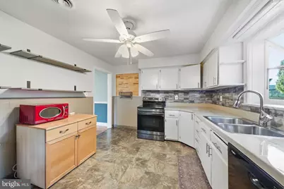 26015 Woodfield Road, Damascus, MD 20872 - Photo 14