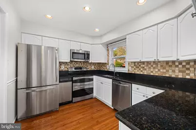 7534 Coddle Harbor Lane, Potomac, MD 20854 - Photo 14