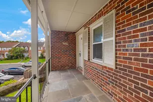 7534 Coddle Harbor Ln, Potomac, MD 20854 - Photo 2