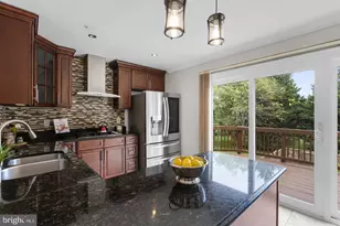 14043 Jump Dr, Germantown, MD 20874 - Photo 12