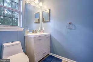 18806 Harmony Woods Ln, Germantown, MD 20874 - Photo 24