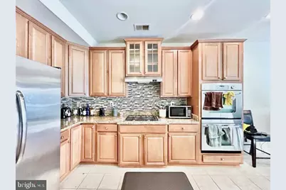 327 Community Center Avenue, Gaithersburg, MD 20878 - Photo 12