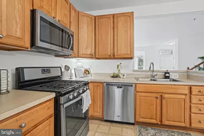 25345 Damascus Park Terrace, Damascus, MD 20872 - Photo 12