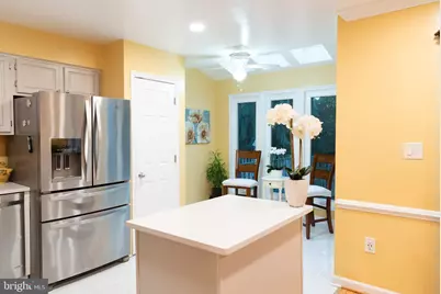 11674 Drumcastle Terrace, Germantown, MD 20876 - Photo 10