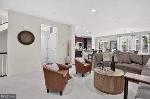 707 Cobbler Pl, Gaithersburg, MD 20877 - Photo 8