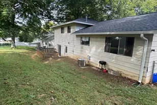 14018 Drake Dr, Rockville, MD 20853 - Photo 24