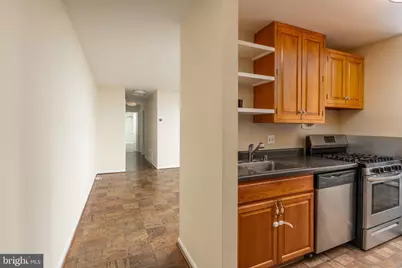 22 Manor Circle #103, Takoma Park, MD 20912 - Photo 4
