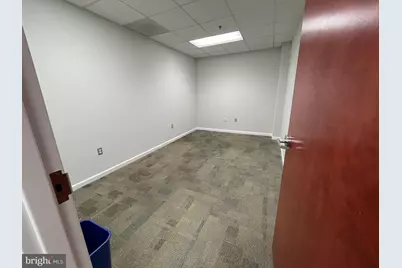 1110 Bonifant Street #201 SINGLE OFFICES, Silver Spring, MD 20901 - Photo 6