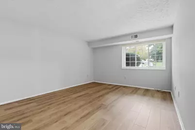 12217 Peach Crest Drive #905-D, Germantown, MD 20874 - Photo 16