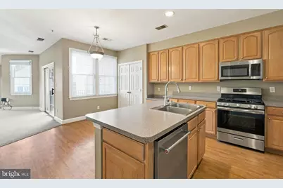 340 Hart Mews, Gaithersburg, MD 20878 - Photo 10