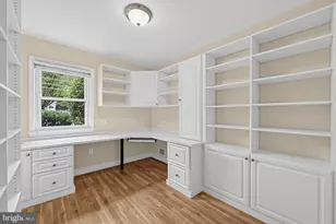 8507 Victory Ln, Potomac, MD 20854 - Photo 12