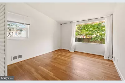 5911 Massachusetts Avenue, Bethesda, MD 20816 - Photo 26