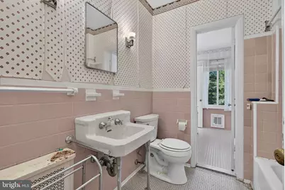 5908 Cedar Parkway, Chevy Chase, MD 20815 - Photo 22