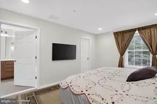 18705 Falling River Dr, Gaithersburg, MD 20879 - Photo 26