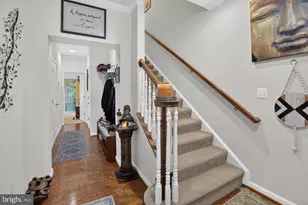 18705 Falling River Dr, Gaithersburg, MD 20879 - Photo 4